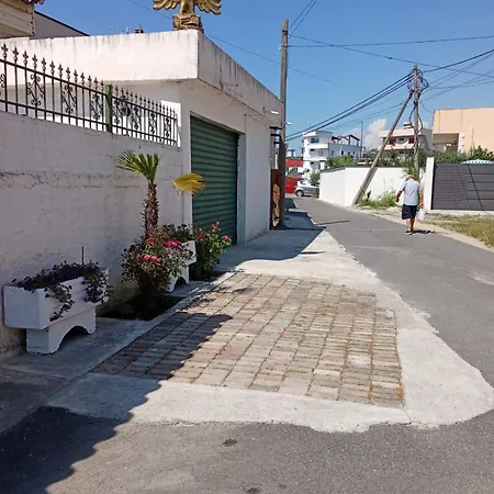 Diamond Gasthuis Durrës