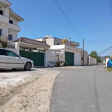 Gasthuis Diamond Durrës